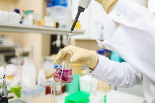 Who Are Pharmacy Technicians