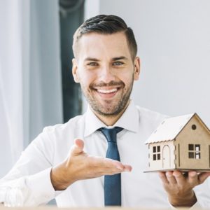 Real Estate Asset Manager