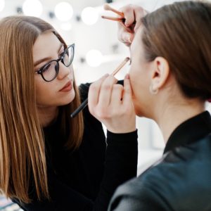 Makeup Artist: Beauty, Makeup & Cosmetics