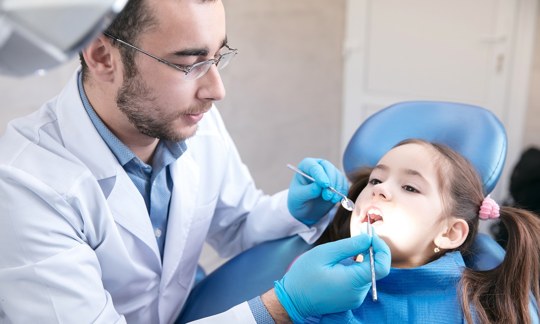 Dental Hygienist: Dentistry & Safety
