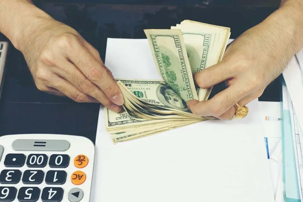 Raising Money & Valuations