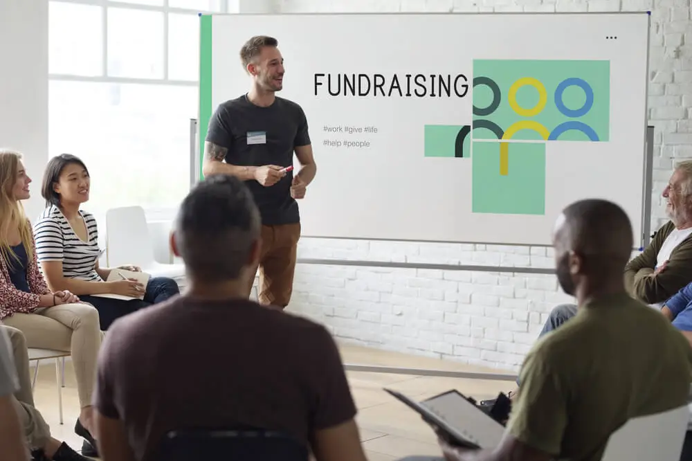 How to Fundraise: A Guide to Fundraising for Non-Fundraisers