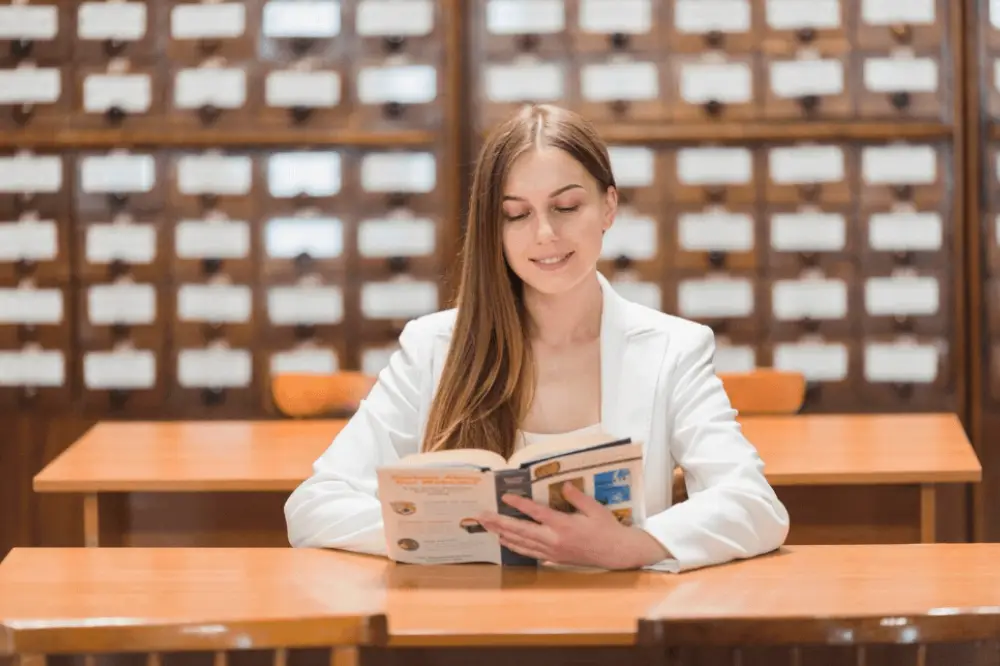 Librarian : Library Management