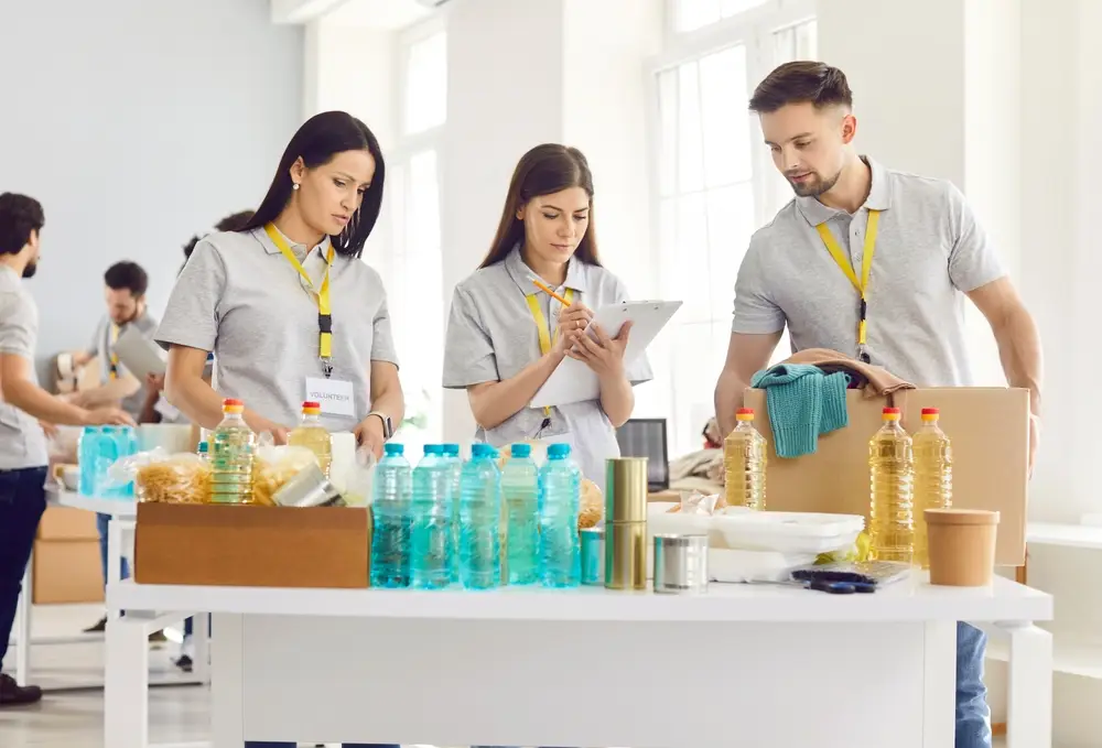 International Aid Worker